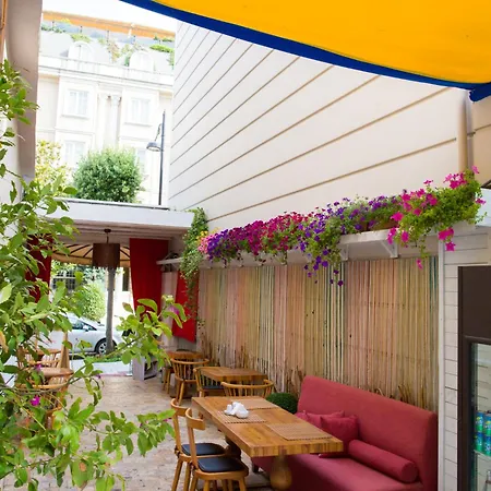 苏丹穆罕默德酒店 3*